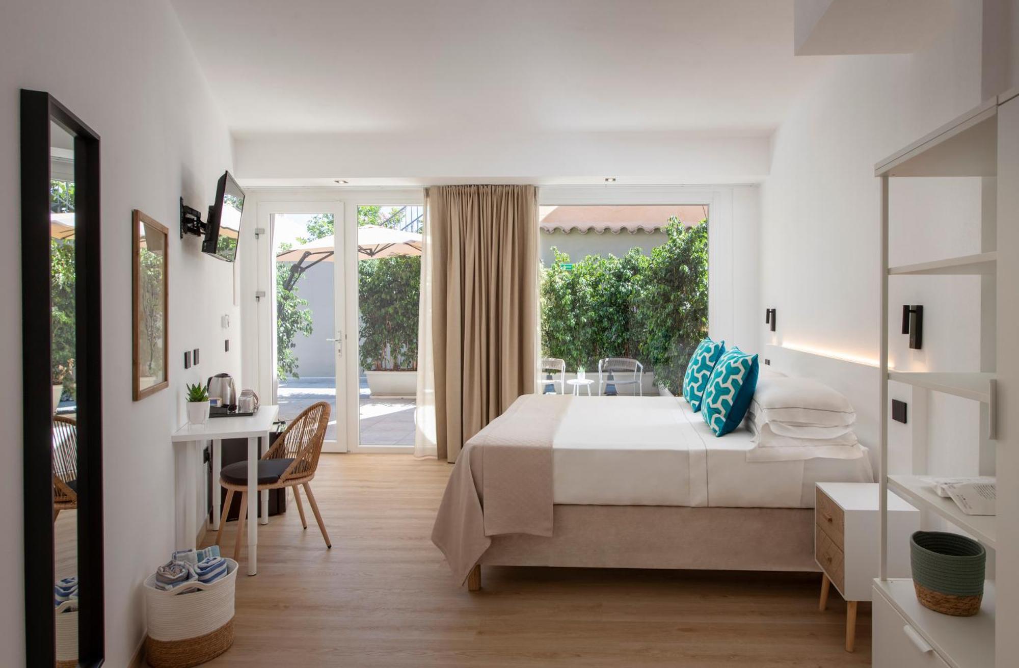 Mem Lodge And Suite Пула Екстериор снимка